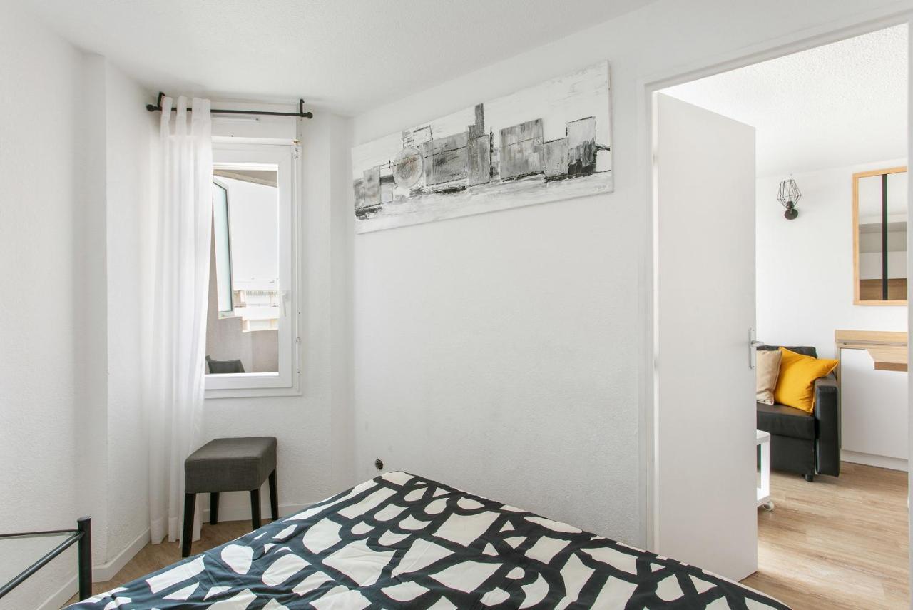 Appartement T3 Terrasse Vue Sur Mer, Piscine, Parking, Wifi Et Clim Sete Exterior photo